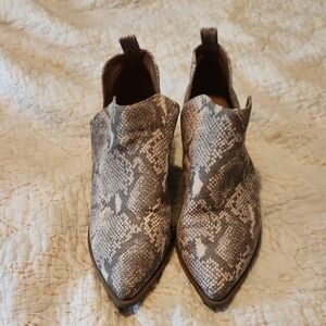 Faux Snakeskin Pattern Women's Shoes